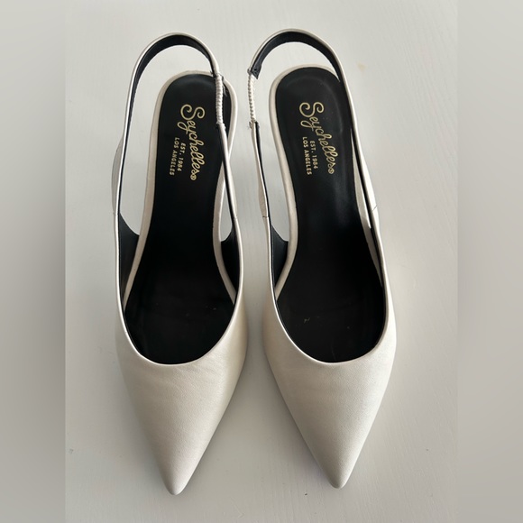 Seychelles Brooklyn Kitten Heel in White - Picture 3 of 16
